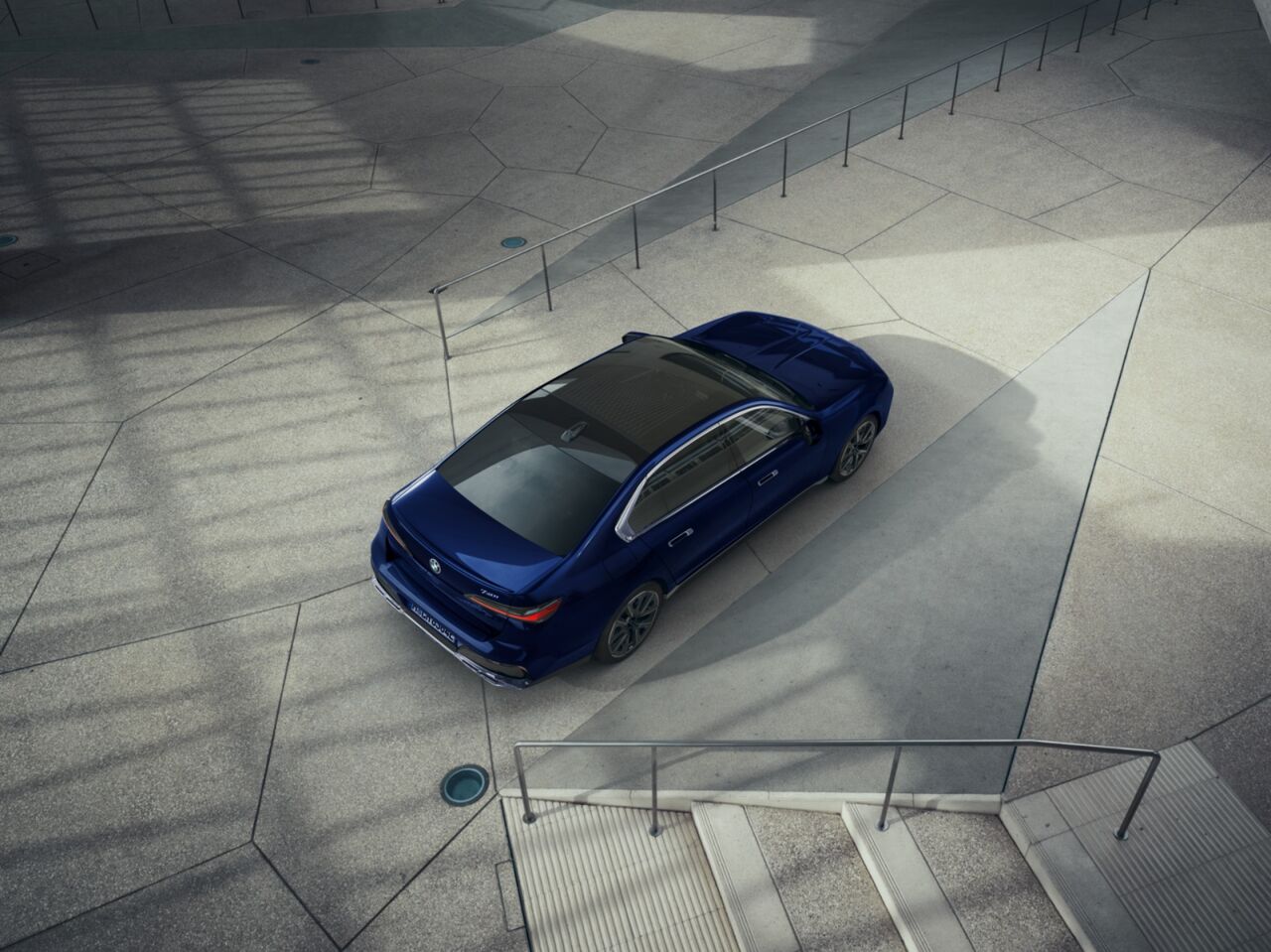 ▲475萬起！BMW「大7旗艦房車新年式」台灣開賣　純粹版首次導入。（圖／翻攝自BMW）