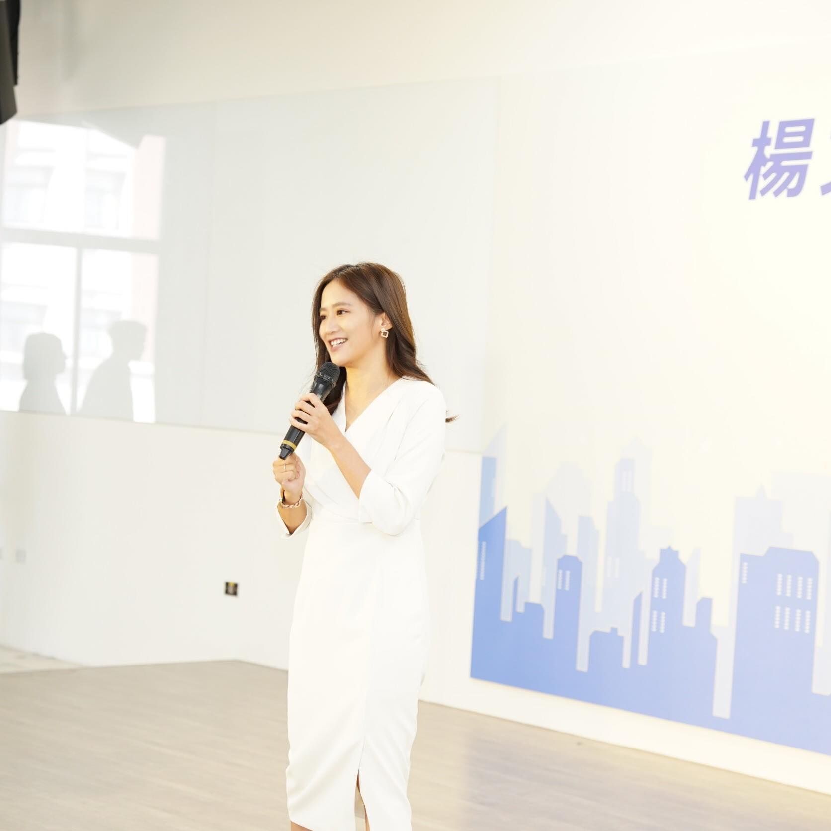 ▲▼「新竹王淨」參戰！正妹前主播身分曝光　出任陳見賢發言人。（圖／翻攝自臉書／田芮熙Lucy）