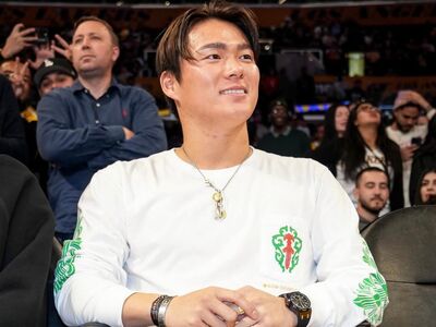 山本由伸名錶收藏驚人　戴千萬AP超問錶賞NBA球賽