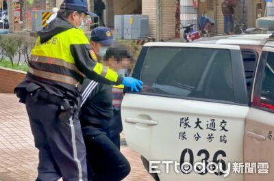 騎士吸毒上路撞凌志　瑞芳警啟動唾液快篩！2天查獲3案