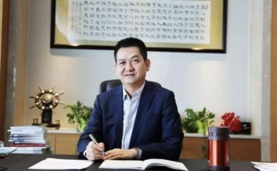 陸LED龍頭董事長投票反對自己連任　年薪1928萬...理由：對薪酬不滿意