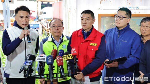 ▲河川污染追查加速！謝國樑前線坐鎮指揮。（圖／記者郭世賢翻攝）
