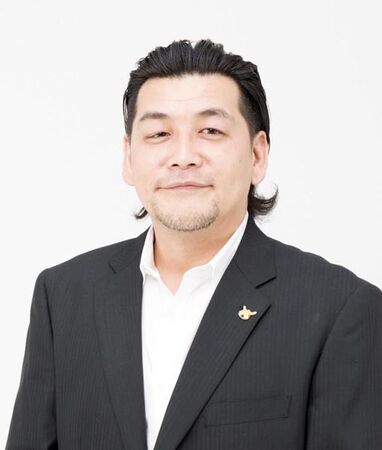 ▲▼松村沙友理帶球閃婚，年上老公外型健壯，神似諧星。（圖／翻攝自X）