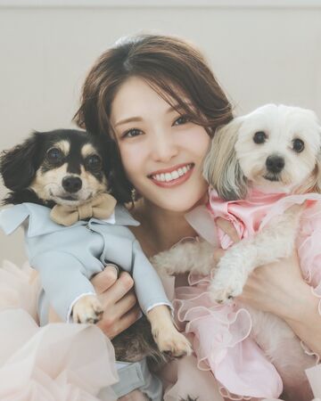 ▲▼松村沙友理帶球閃婚，年上老公外型健壯，神似諧星。（圖／翻攝自X）