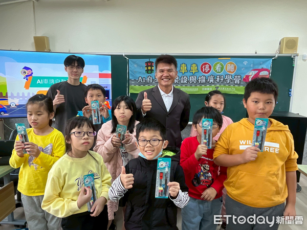 ▲▼  教育資源下鄉 城鄉共學零距離  。（圖／忠和國小連國欽校長提供）