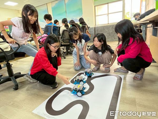 ▲▼  教育資源下鄉 城鄉共學零距離  。（圖／忠和國小連國欽校長提供）