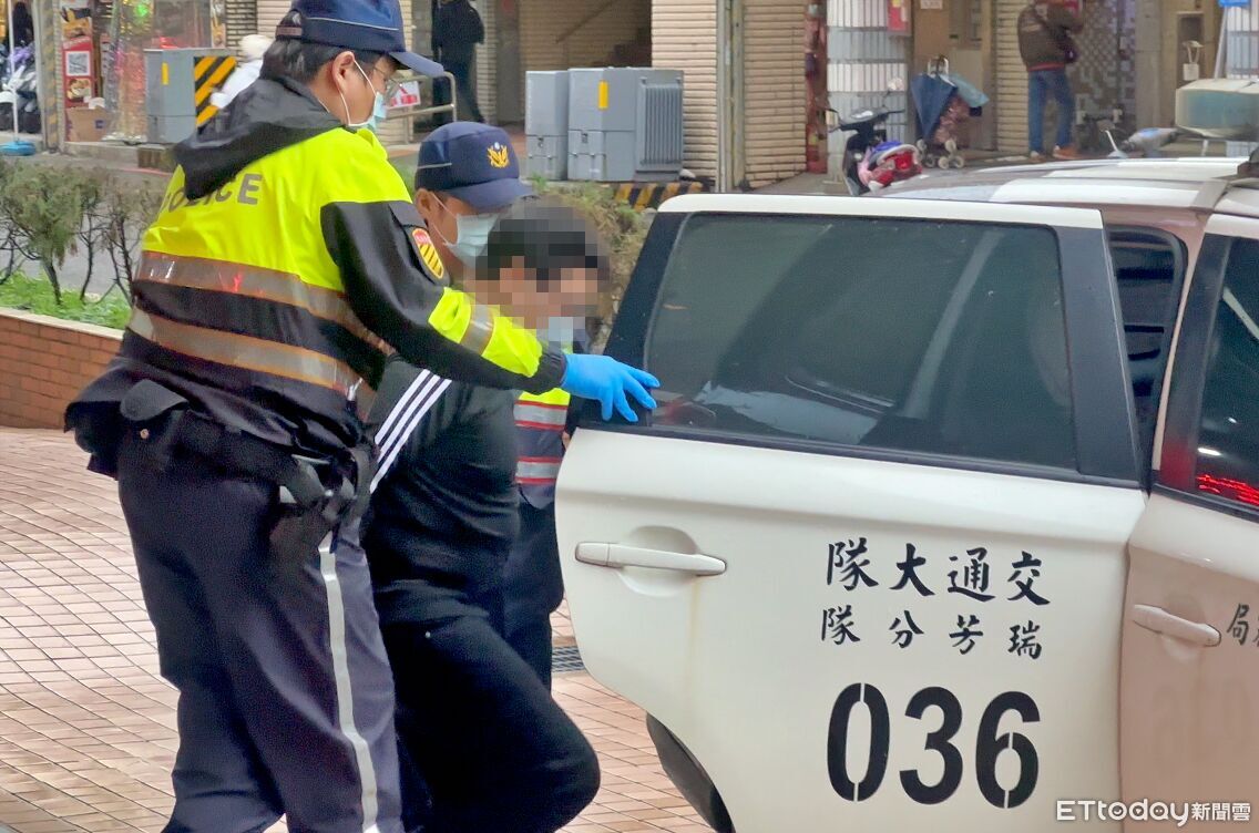 騎士吸毒上路撞凌志　瑞芳警啟動唾液快篩！2天查獲3案