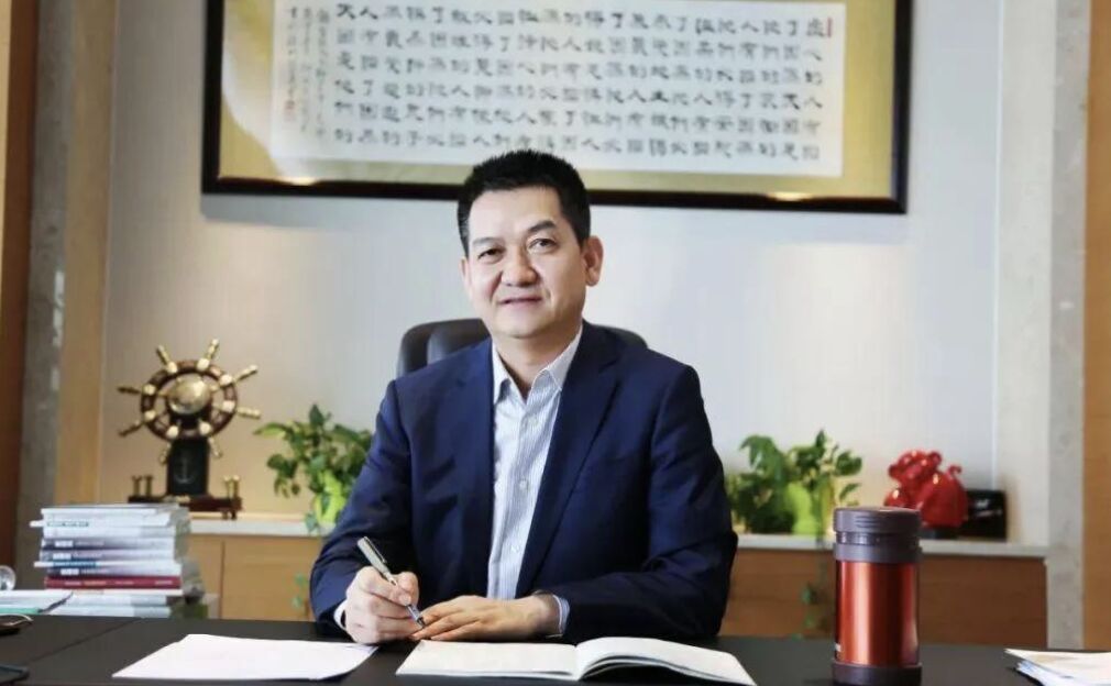 陸LED龍頭董事長投票反對自己連任　年薪1928萬...理由：對薪酬不滿意