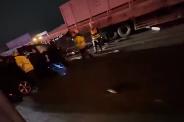 ▲▼國一南下路段凌晨發生嚴重車禍。（圖／翻攝Threads）