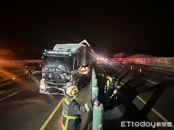 ▲▼國道1號南向170.7k、豐原路段死亡車禍。（圖／記者游瓊華翻攝）