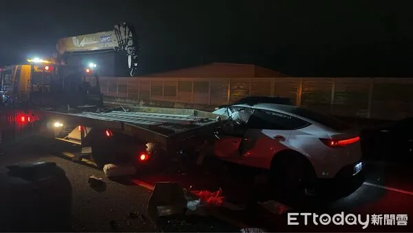 ▲▼國道1號南向170.7k、豐原路段死亡車禍。（圖／記者游瓊華翻攝）