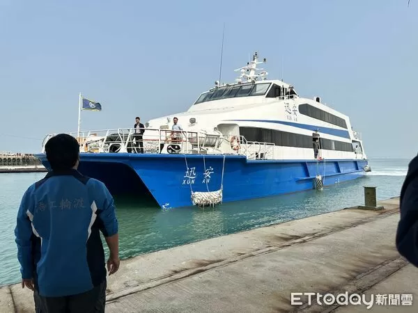 ▲▼10名曾在柬埔寨詐騙的男子遭對岸遣返回台。（示意圖／記者鄭逢時翻攝，非當事航班）