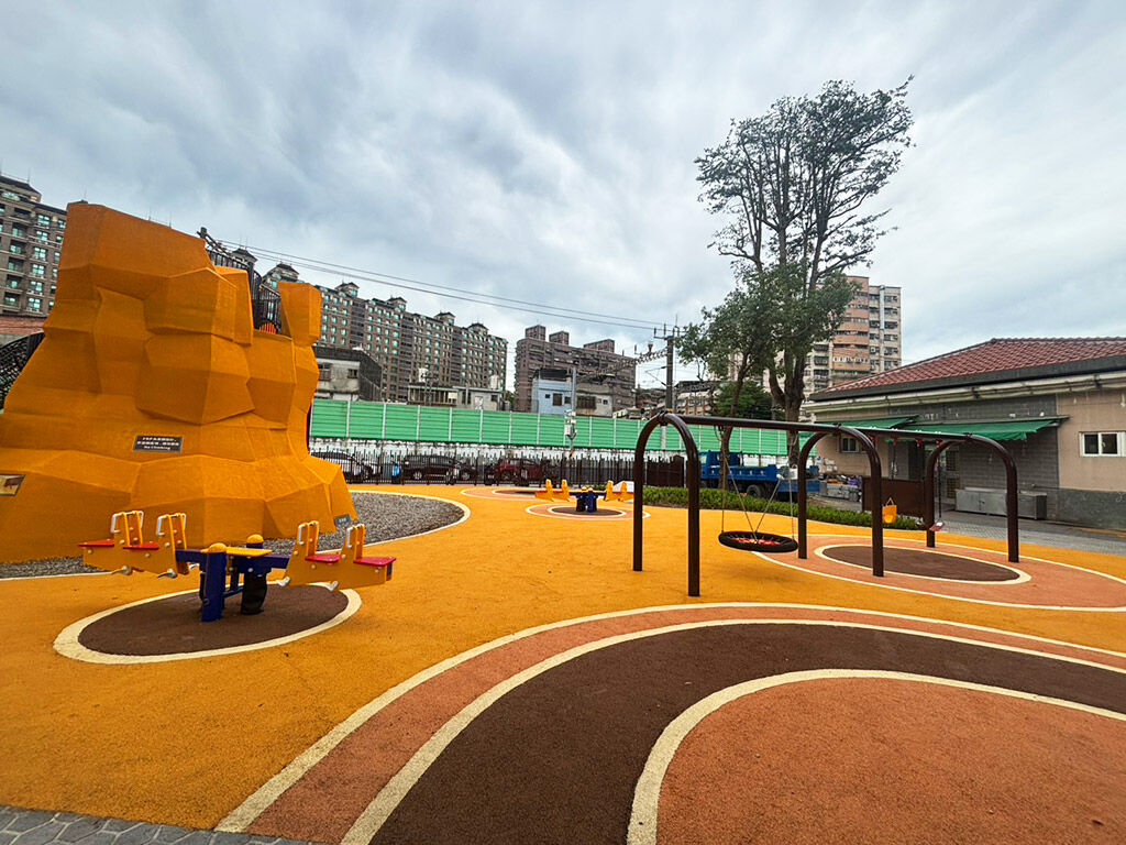國際身障者日來新北FUN電　共融公園開放多元遊具體驗