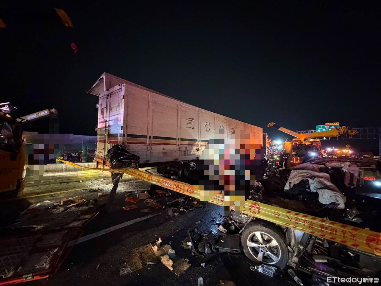 國1潭子段4車追撞 機場接送司機頸斷慘死!遭撞砂石車卻跑了