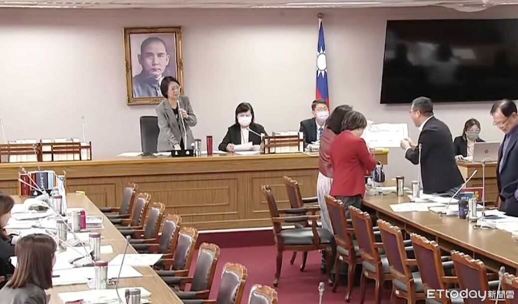 朝野協商吵不停！羅智強、吳思瑤爆激辯失控　停砍年金協商破局