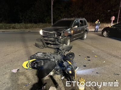 左轉進金門大學！大一男「撞飛直行騎士」　同校學長重傷送醫搶救