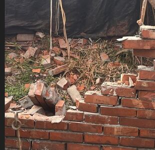 陸軍出包！砲彈偏飛連撞3民宅　牆壁倒了...恐怖出軌射穿曝光