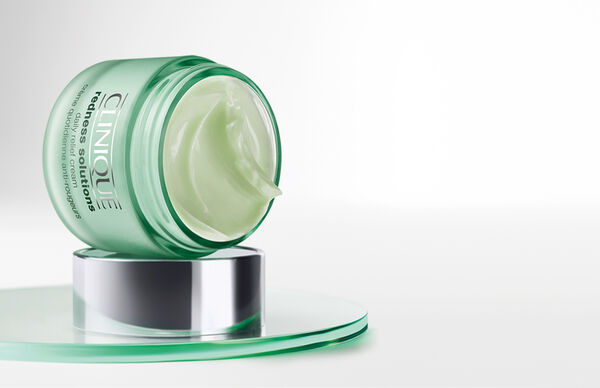 ▲▼脫妝。（圖／品牌提供）