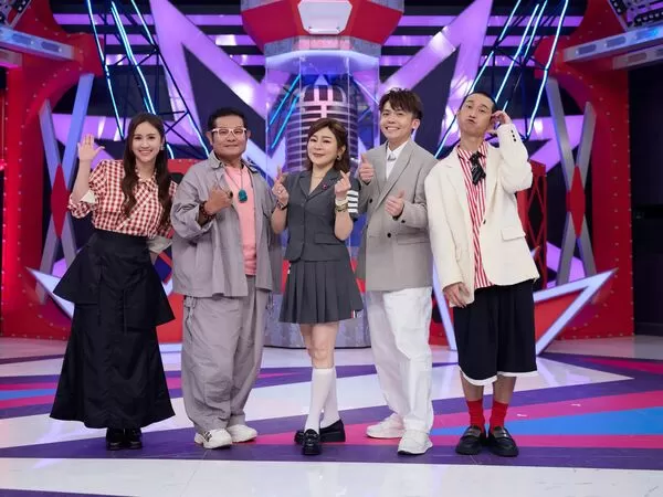 ▲▼王彩樺現身《Talk Talk秀台語》。（圖／公視台語台提供）