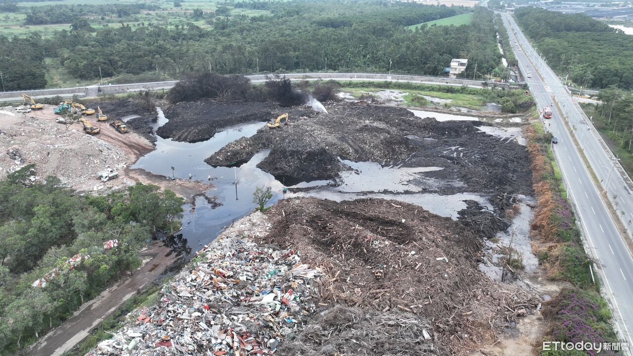 悶燒疑慮說清！烏樹林火災全滅後　市府公布空品、水質檢測皆正常
