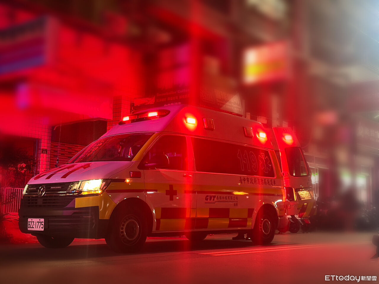 快訊／台中獨居婦久未出門　警消找鎖匠破門...驚見人已死亡