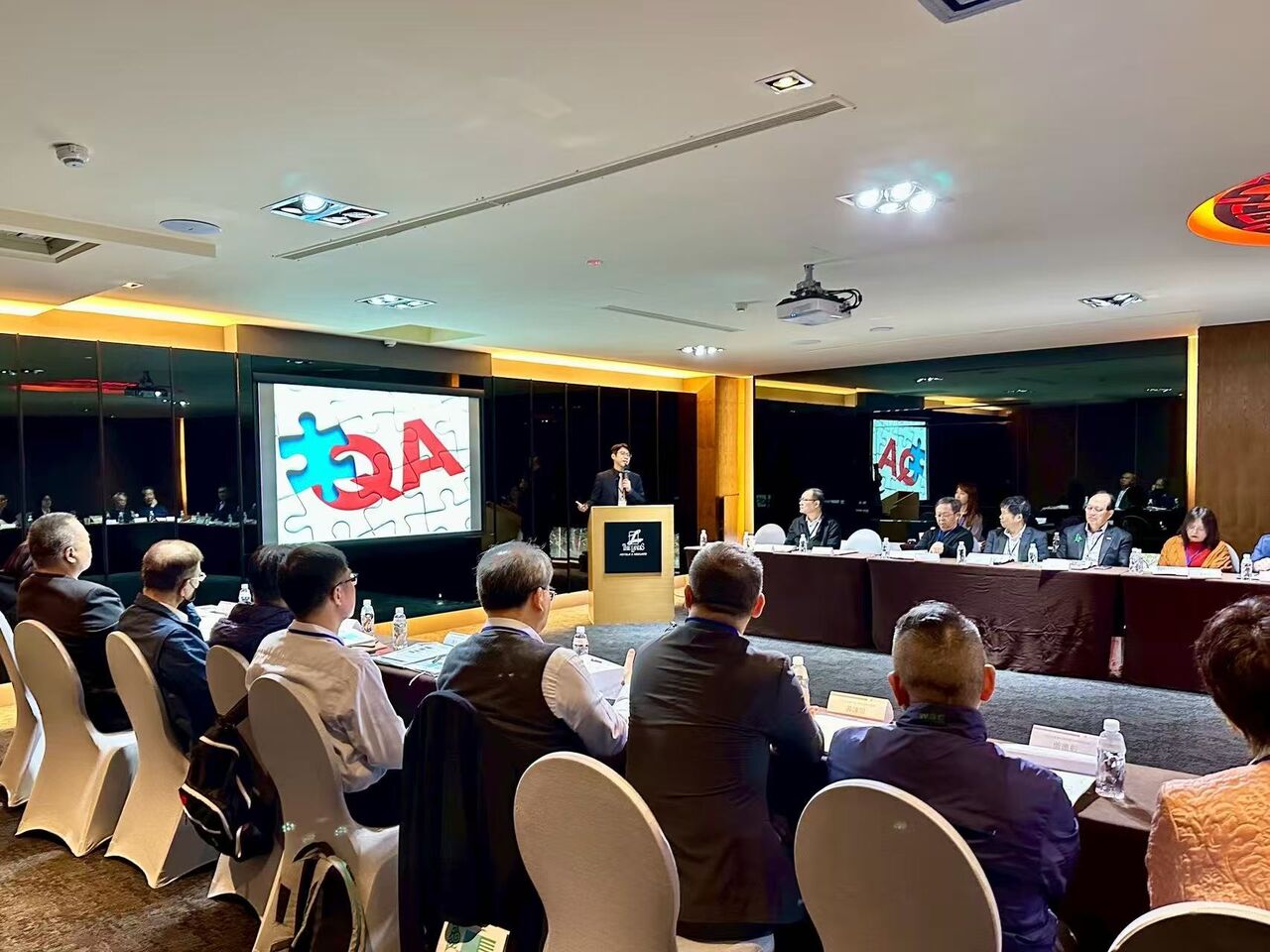 海基會開台商顧問會議 專家籲:審慎評估生產配置與市場分散風險