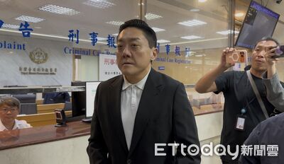 快訊／刀手狠砍夏天倫已落跑柬埔寨　警追幕後疑「美鷹會」動手