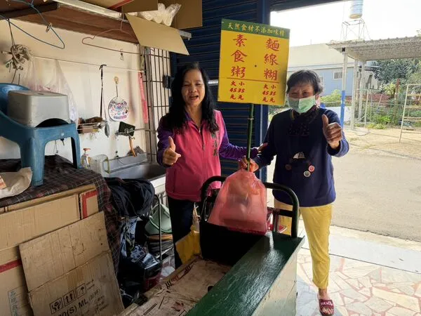 ▲彰化鹹粥嬤的愛孫要回家了。（圖／賴清美議員提供）