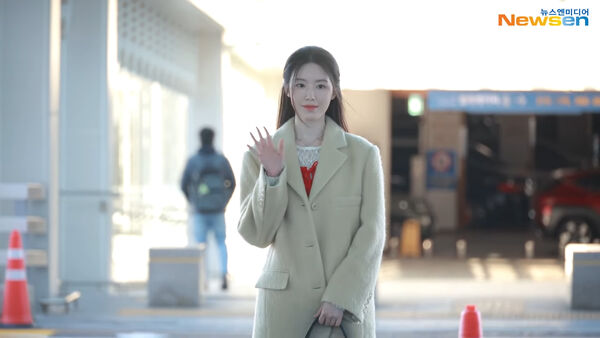 ▲▼最美主持人舒華出發高雄。（圖／翻攝自Newsen）