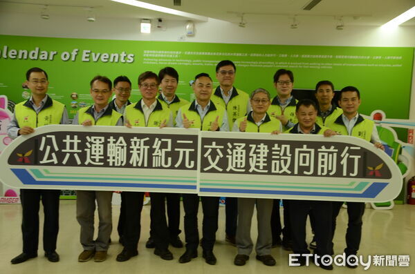 ▲台南市交通局以今年在軌道、轉運、停車與智慧運輸等面向同步發力，交出一份兼顧短中長期的成績單。（記者林東良翻攝）