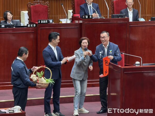 ▲▼台北市長蔣萬安與副市長李四川在議會備詢。（圖／記者陳家祥攝）