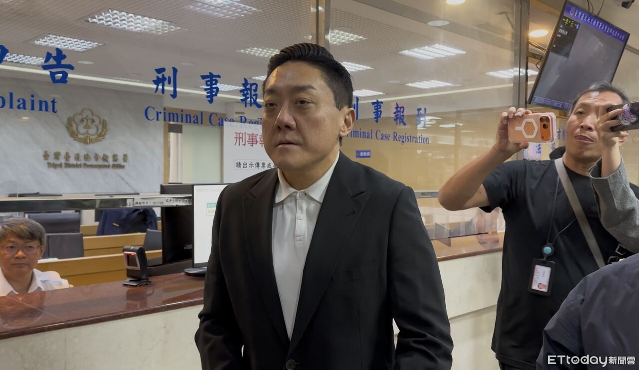 快訊／刀手狠砍夏天倫已落跑柬埔寨　警追幕後疑「美鷹會」動手