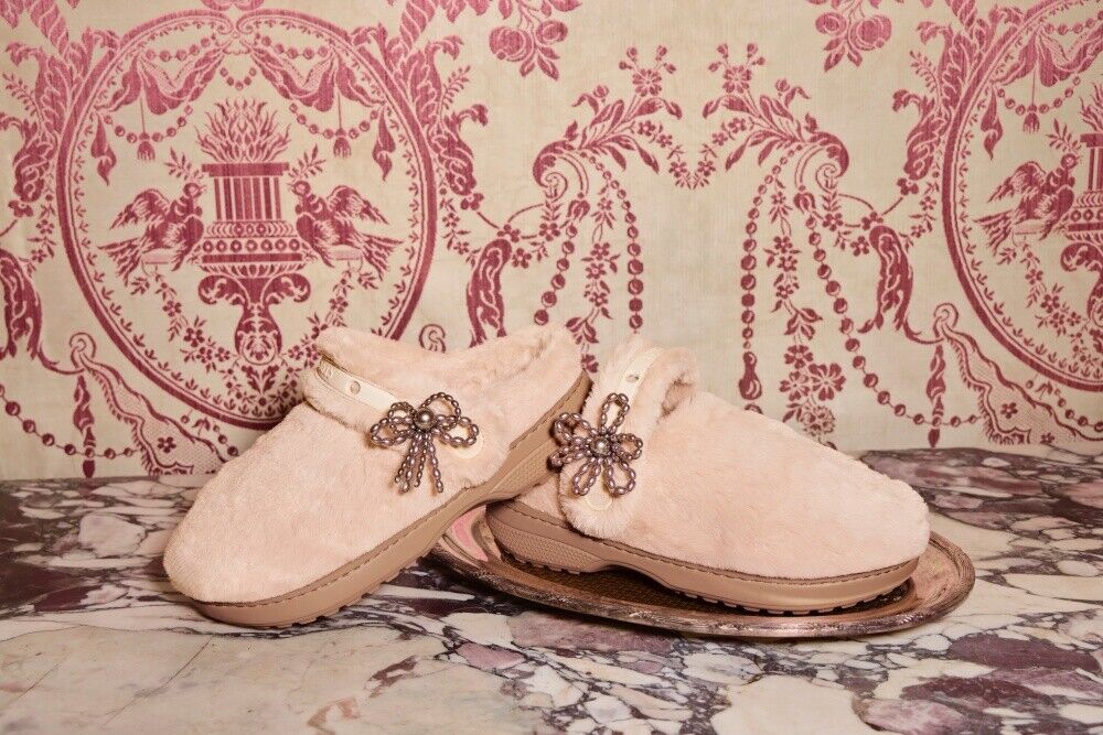 ▲毛毛鞋     。（圖／翻攝自IG）