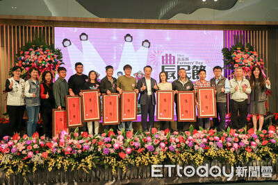 嘉義縣114年農民節慶祝大會登場 智慧農業助嘉義農民轉型