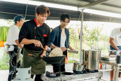 Energy阿弟當主廚　被騙到菱角田做苦工