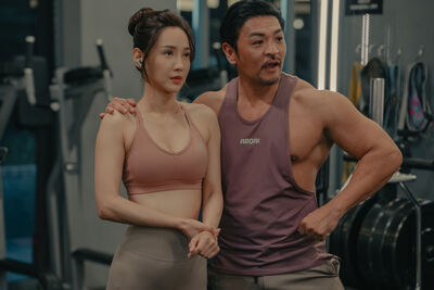 男人只愛大胸部？夢多《整形》逼女友「隆乳、螞蟻腰一次做」　她淚崩吐心聲