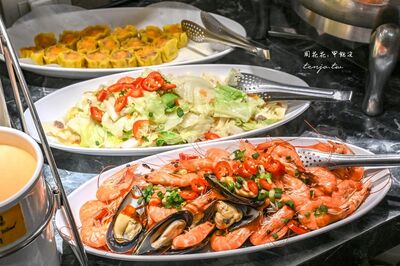 板橋佛心排餐300元起爽嗑海鮮自助吧