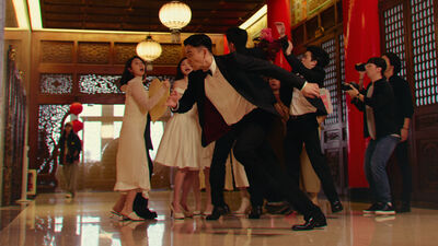 劉冠廷崩潰！瞞離婚爸媽「一天辦兩場婚禮」　苦笑：沒演過這麼忙的角色