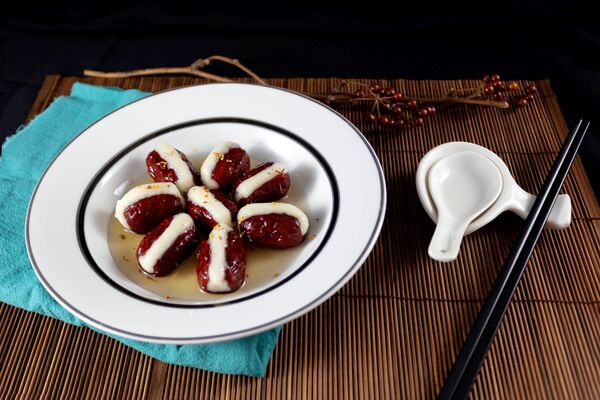 ▲紅豆食府小籠包、心太軟。（圖／取自紅豆食府臉書）