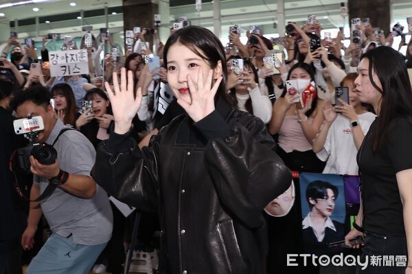 ▲▼     IU        。（圖／記者徐文彬攝）