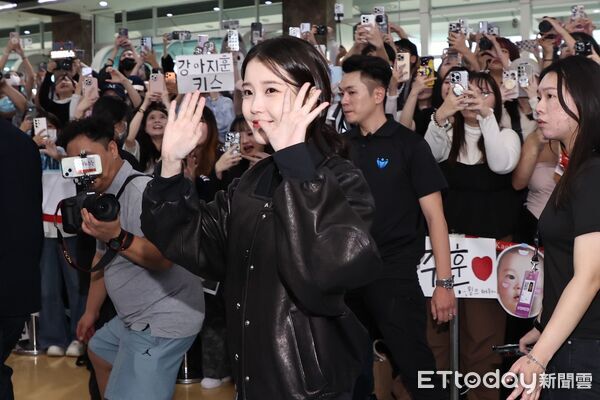 ▲▼     IU        。（圖／記者徐文彬攝）