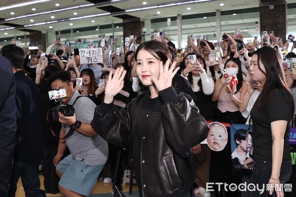 ▲▼     IU        。（圖／記者徐文彬攝）