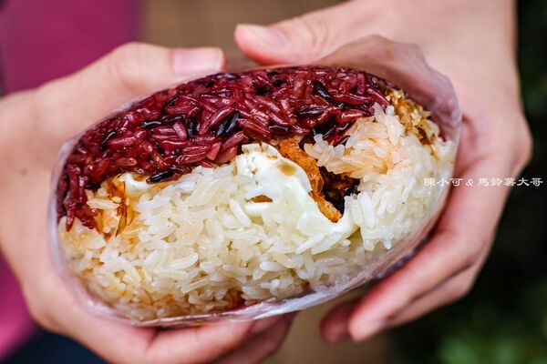 ▲▼宜蘭早餐推薦「玫玫飯糰」。（圖／部落客陳小可提供）