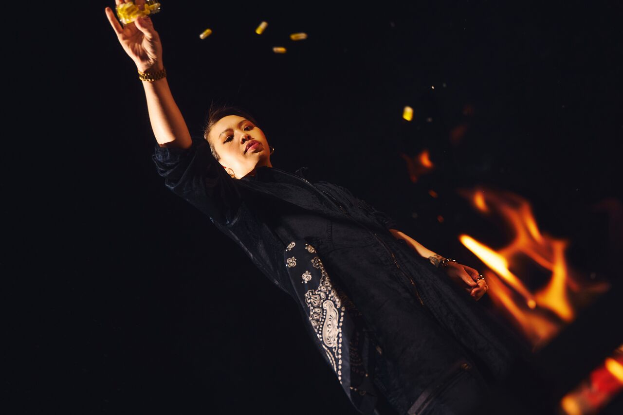 ▲▼葛仲珊〈b.complex B群〉。（圖／索尼提供）