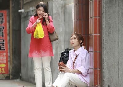 台八女星成香港媳婦！　吳申梅震撼請出她...媽媽一見手刀搶合照