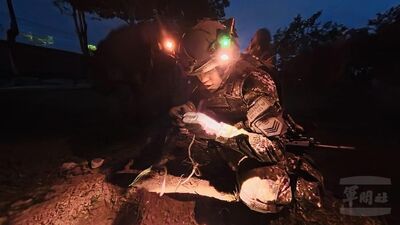 強化臨戰反應　53工兵群演練舟艇組裝＋河川戰術渡河