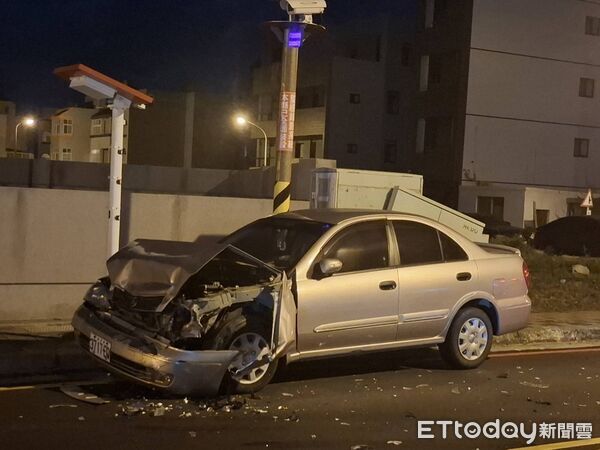 ▲陳男因酒駕被軍方汰除退伍，竟三度酒駕，此次更是發生自撞意外。（圖／記者陳洋翻攝）