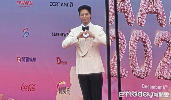 ▲▼朴寶劍。（圖／讀者提供）