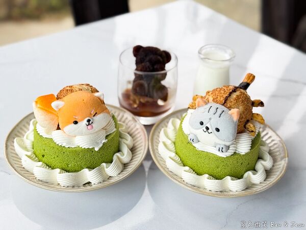 ▲▼礁溪景觀咖啡廳「抹茶山下」，超萌造型小蛋糕每天70組！（圖／部落客紫色微笑提供）