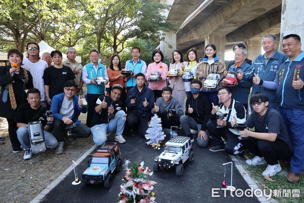 ▲大埤輪動場首次作為活動場域，遊客在RC飄移賽與親子遊憩間找到新鮮感。（圖／記者游瓊華翻攝）